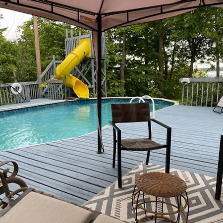 Bobcaygeon Lakeview Cottage In The Forest With Private Swimming Pool المظهر الخارجي الصورة